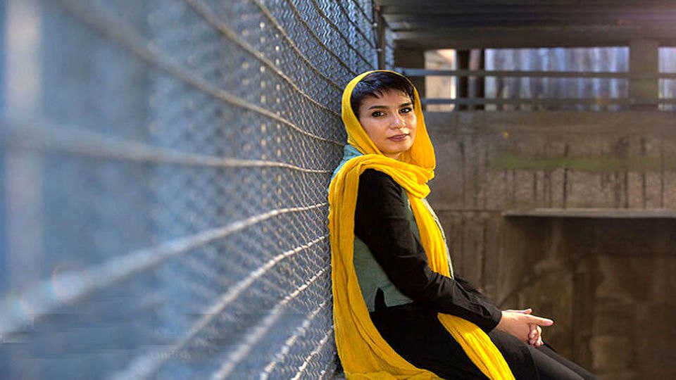 این خانم کارگردان ایرانی دستگیر شد! این خانم کارگردان ایرانی دستگیر شد!