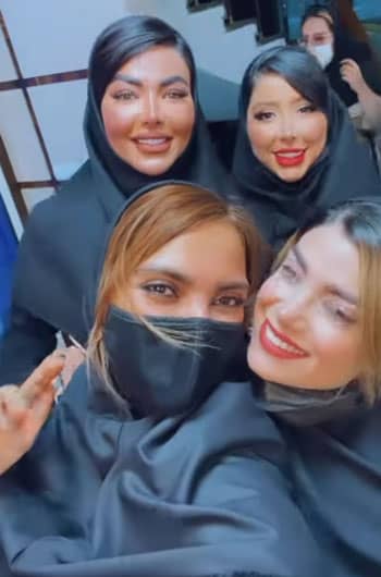 جلسه جنجالی بلاگرهای اینستاگرامی در وزارت ورزش و جوانان جلسه جنجالی بلاگرهای اینستاگرامی در وزارت ورزش و جوانان