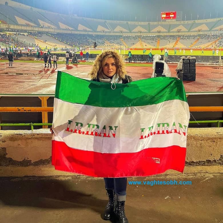 دنیا مدنی در ورزشگاه آزادی بازی تیم ملی را دید!