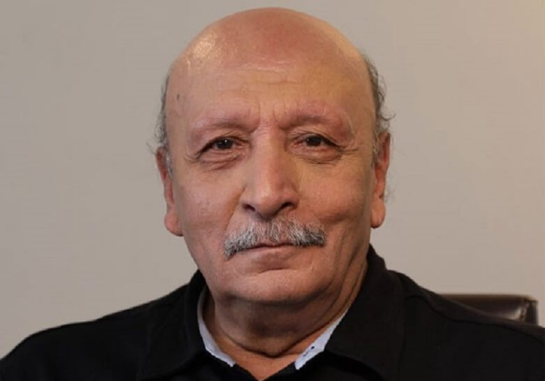 به اصغر سمسارزاده پس از ۴۰ سال اجازه بازیگری داده شده است.