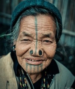 قبیله ای با زشت ترین زنان دنیا