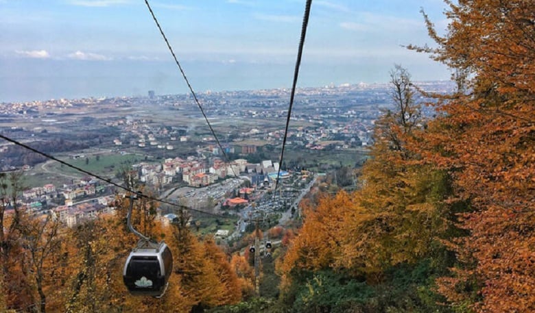 متل قو تنها شهر ۲۴ساعته ایران است.