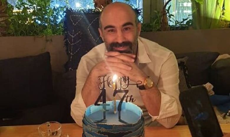 محسن تنابنده توسط همسرش غافلگیر شد.