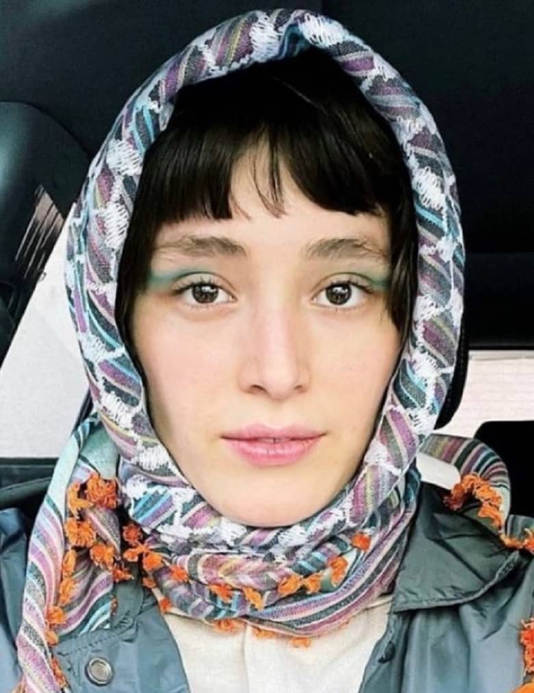 فرشته حسینی خط چشم عجیبی داشته است.