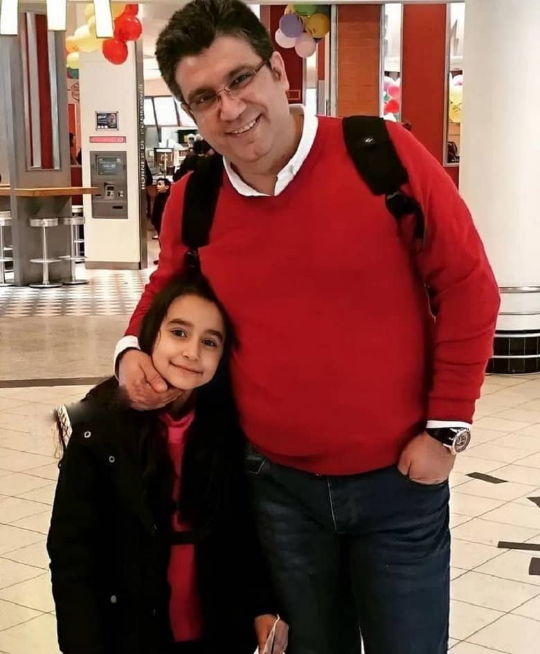رضا رشیدپور و دختر ملوسش عکس گرفته بودند.
