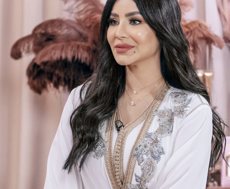 یک ایرانی از مجری زیبای عربستانی خواستگاری کرده بود.