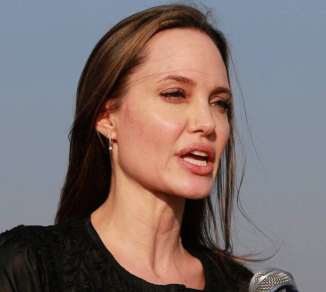 آنجلینا جولی 
