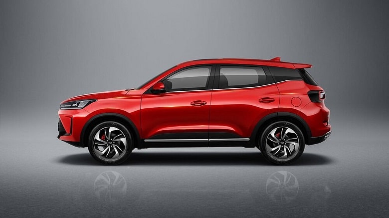 تانا شاسی بلند جدید ایران خودرو شبیه‌ ام وی‌ام است.