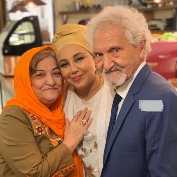 استایل عجیب “بهنوش بختیاری” در خارج از کشور/ عکس