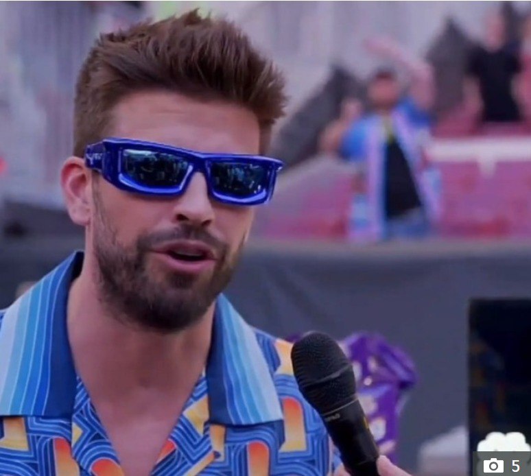 آبروریزی بزرگ؛ تیپ گل گلی پیکه را تحقیر کردند!