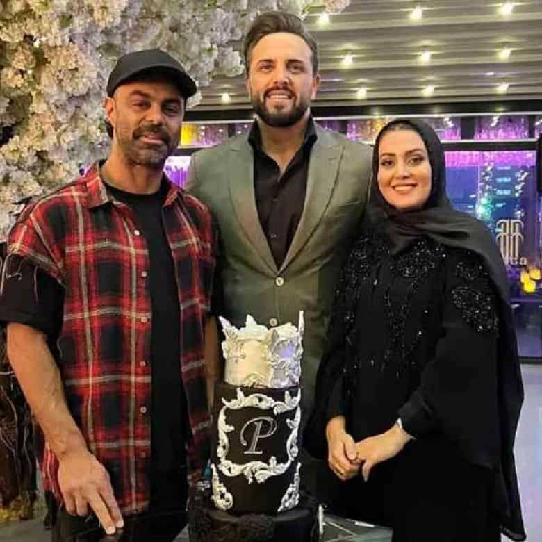تصاویر/ تولد آقای مجری در کنار همسر محجبه اش!