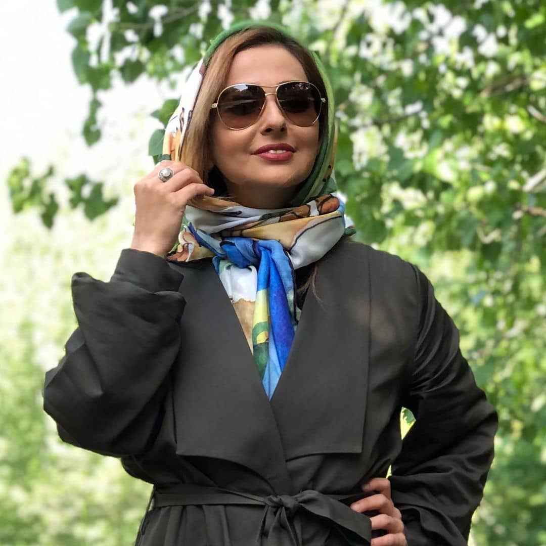 عکس کلاسیک نفیسه روشن با استایل خاص.
