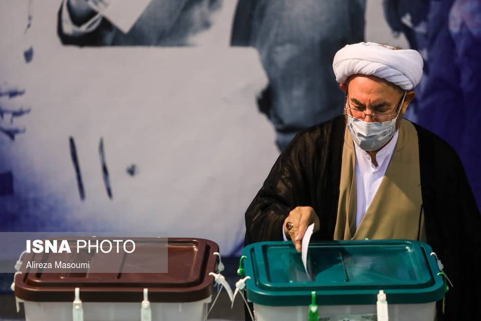تصاویر مقامات و چهره‌های سیاسی پای صندوق رای