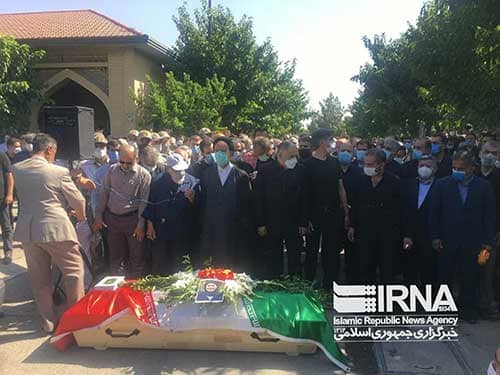 تصاویری از مراسم وداع با دو پیکر خبرنگار اتوبوس مرگ