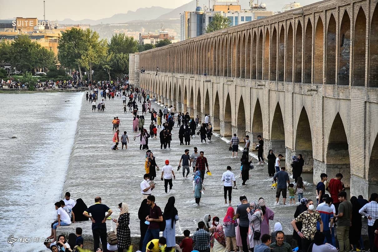 حال و هوای مردم اصفهان در روزهای زنده شدن زاینده رود