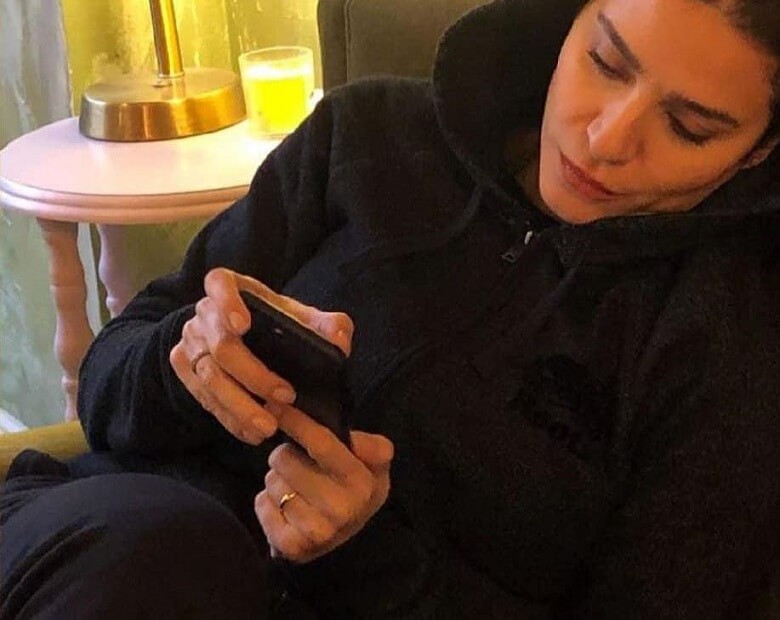 سحر دولتشاهی با همایون ازدواج کرده است.