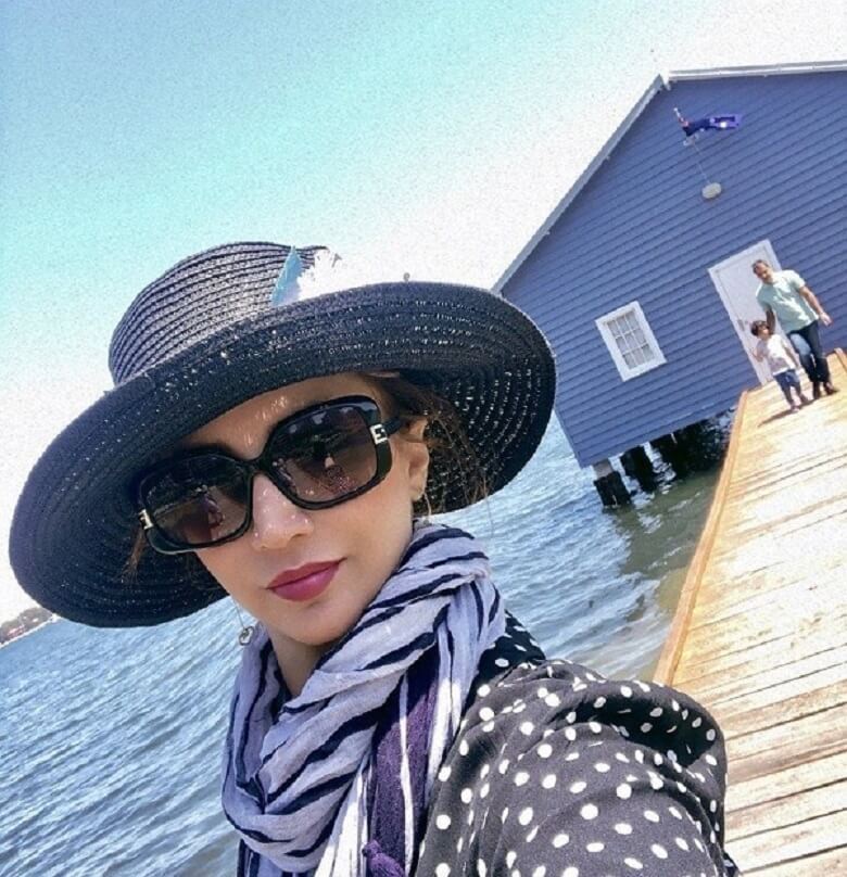 شبنم قلی خانی در سواحل استرالیا گشت زد.