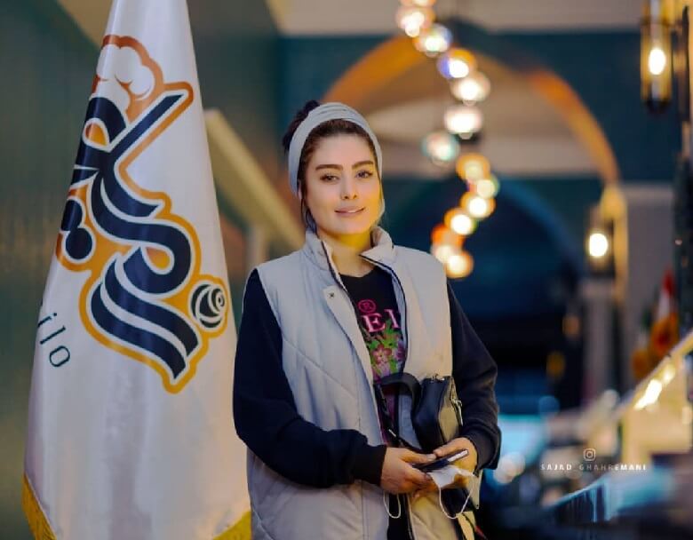 سحر قریشی یک رستوران را افتتاح کرده است.