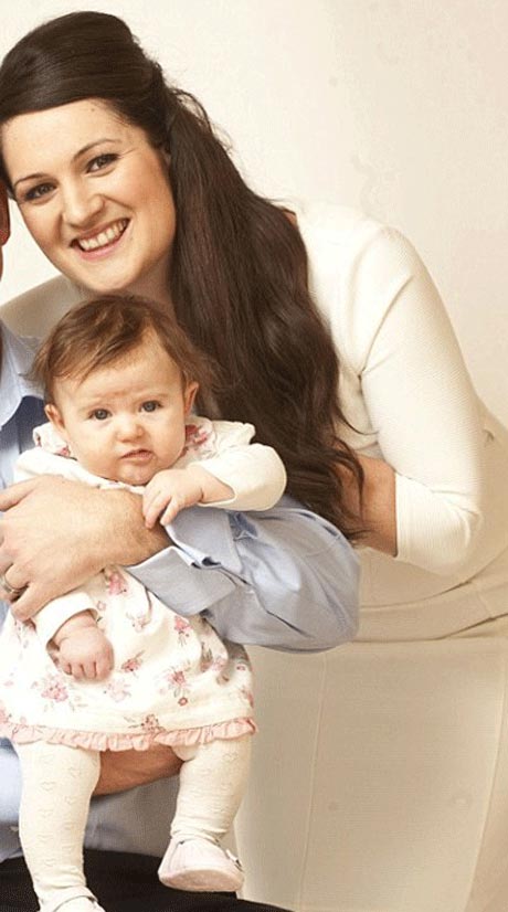 در این خانواده بعد دو قرن این دختر زیبا به دنیا آمد+ عکس در این خانواده بعد دو قرن این دختر زیبا به دنیا آمد+ عکس